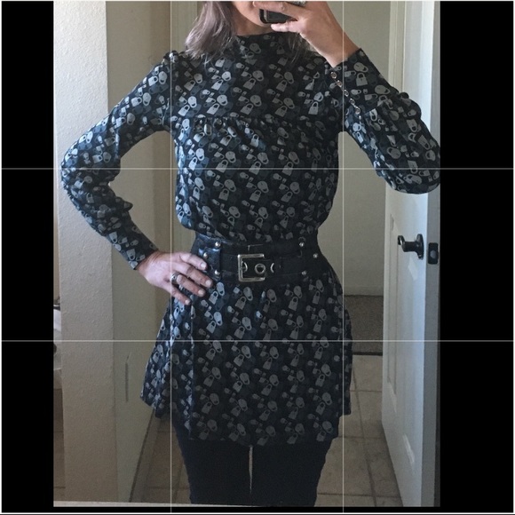 SALE‼️Juicy Couture Luxurious Silk Mock Neck🔐Mini - Picture 7 of 7